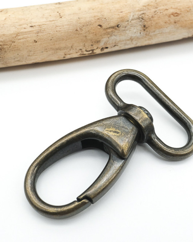 25mm Old Brass Carabiner - Maison Klem